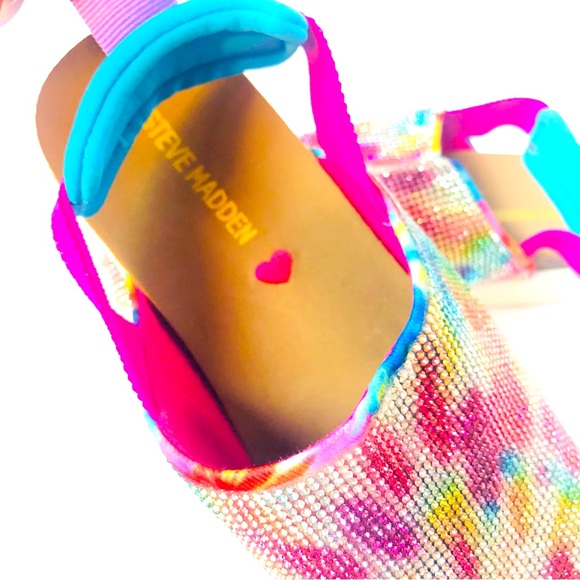 Steve Madden Girls Sandals - Picture 5 of 11